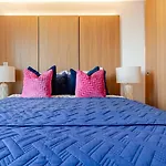 Soho 2 Bed Penthouse Modern Apartment